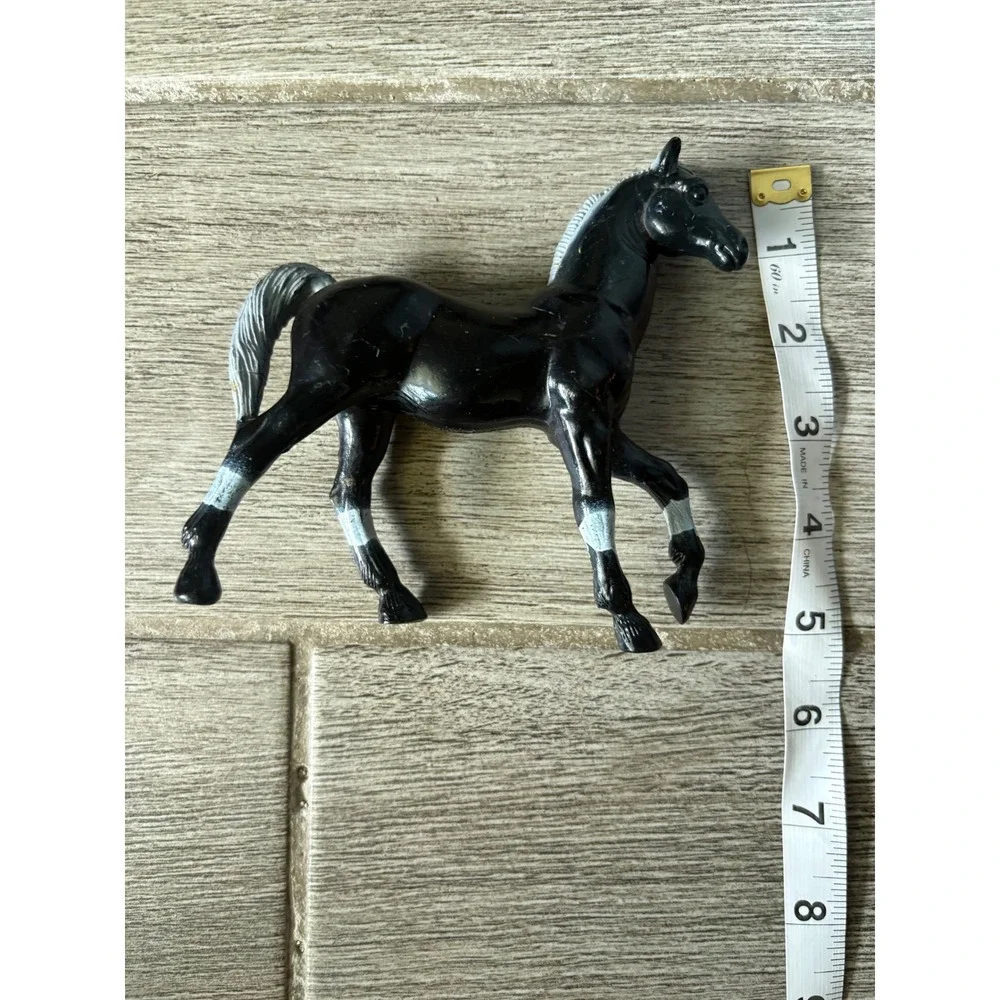 Vintage 1975 Imperial Toy Black Horse Figurine Trotting Hong Kong Plastic 5 Inch